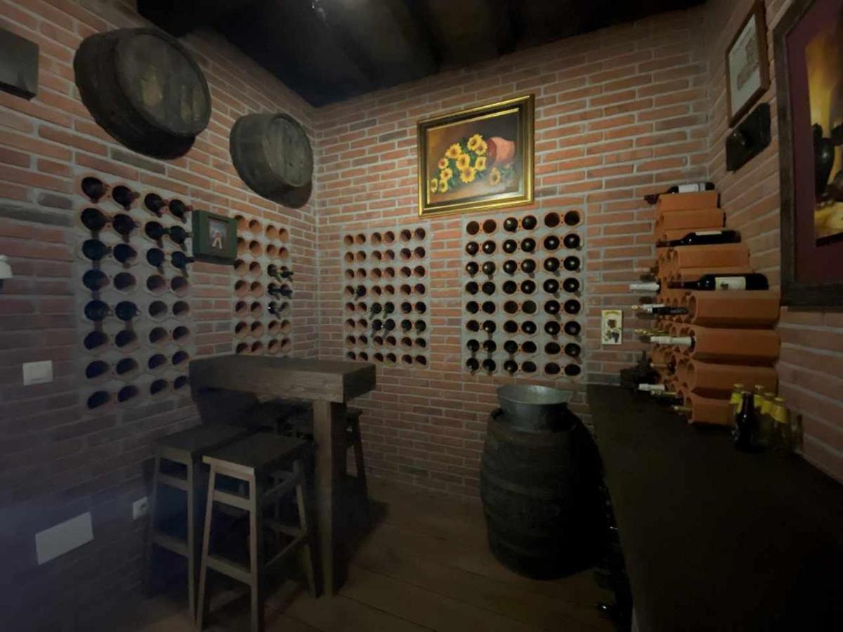Casa De Los Carpinteros Arriondas Bagian luar foto